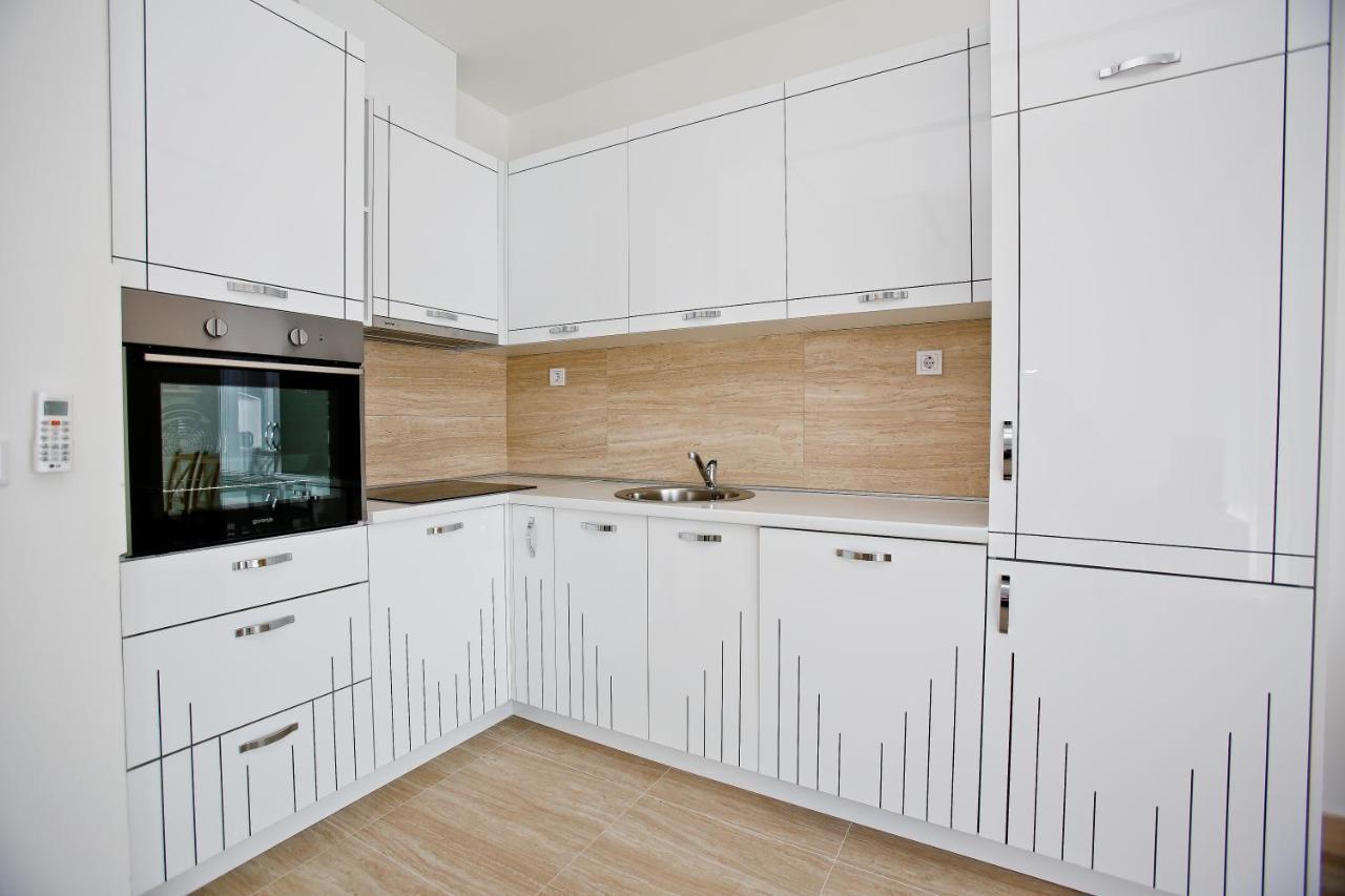 Navigatore Apartment Апартаменти Бар